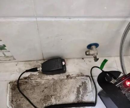 吴中屋顶漏水维修公司分享下卫生间漏水的危害及解决方法